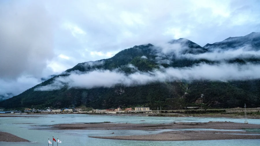 China Retaliates With Visa Restrictions Over US State Department’s Tibet Policy