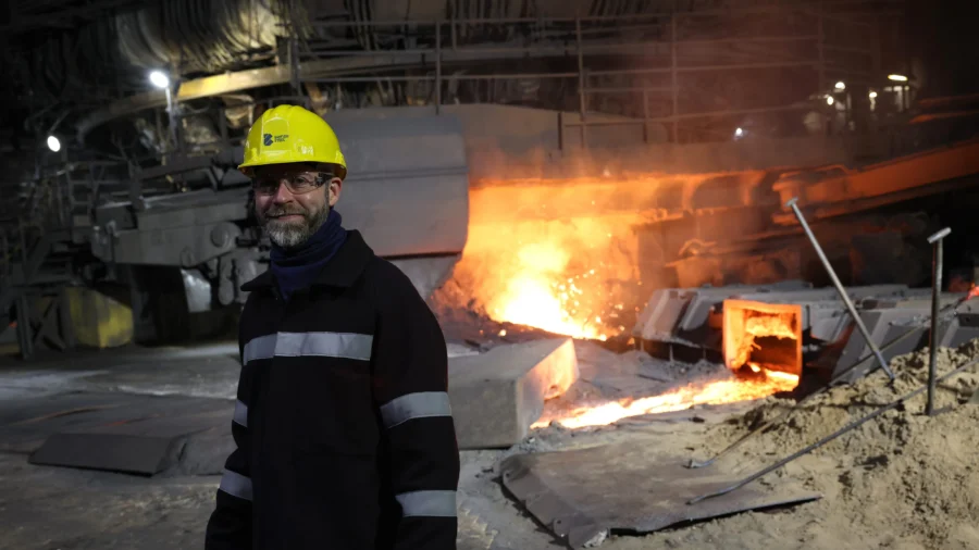 UK to View Chinese Firms 'In a Different Way' on Future Steel Plant Bids