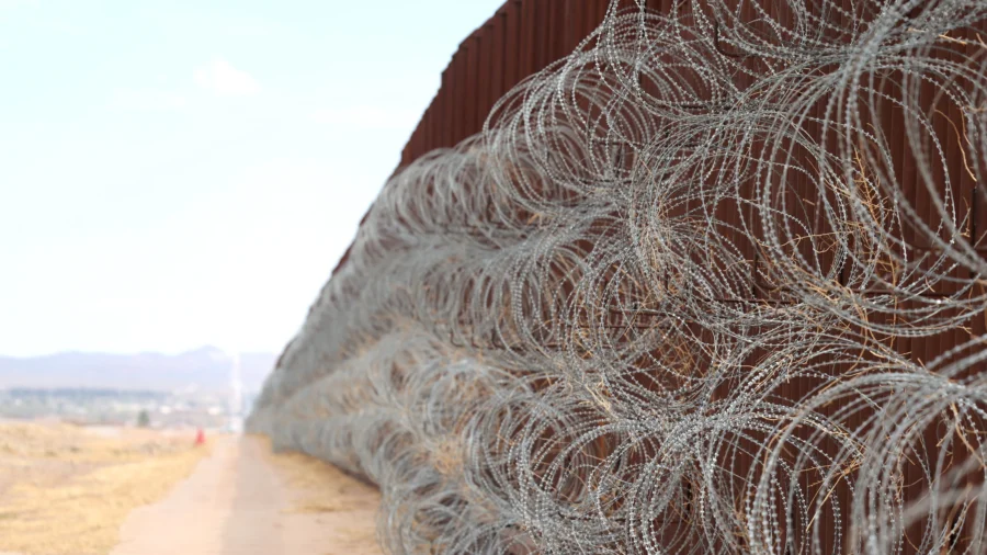 US Army Carries Out First Detentions in Military Zone Along Mexico Border