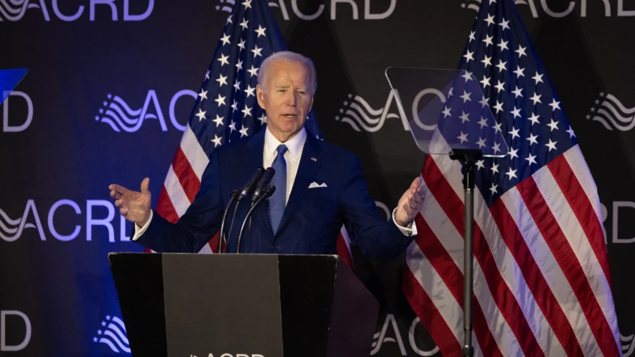 Former Sen. Stabenow Assesses Biden's Returns to Stage With Eye on Future of Social Security