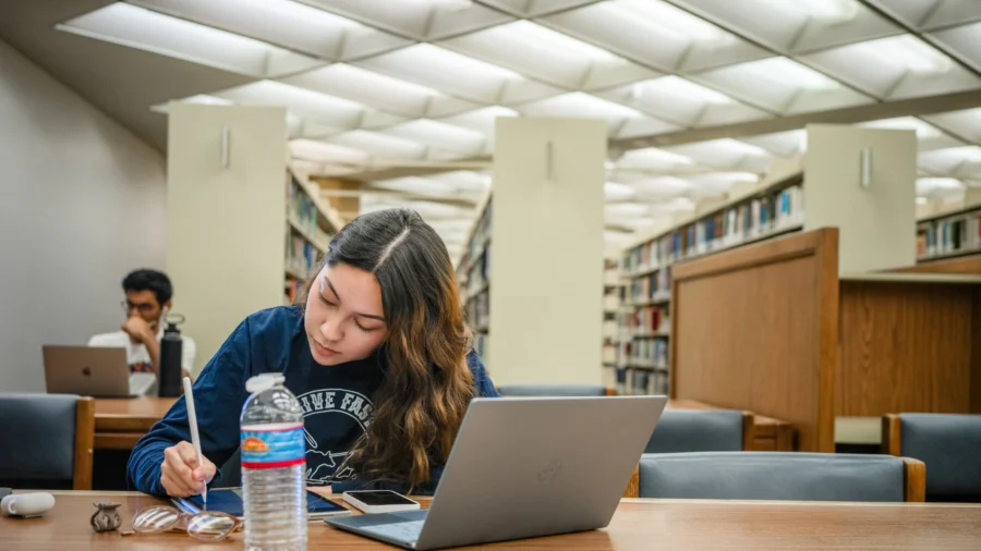 Here's How to Land This Solid Student Federal Student Loan Discount