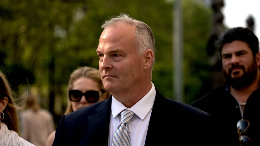 Former NY Police Sergeant Gets 18 Months in Prison for Acting as Illegal CCP Agent