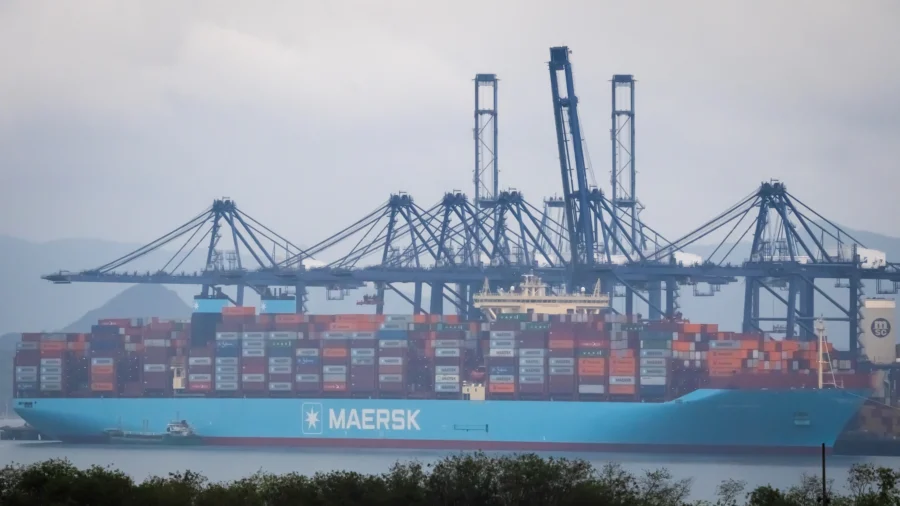 Tariff War Highlights China's Takeover of Many Sectors of US Economy: Expert