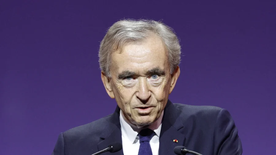 French Billionaire Calls for EU–US Free Trade as Tariff Threat Looms