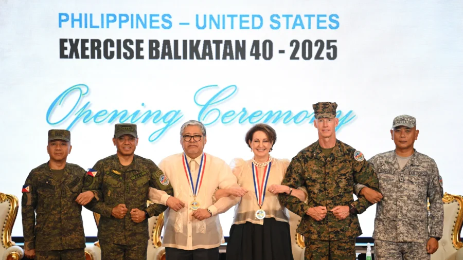 US and Philippines Launch ‘Full Battle Test’ Drills