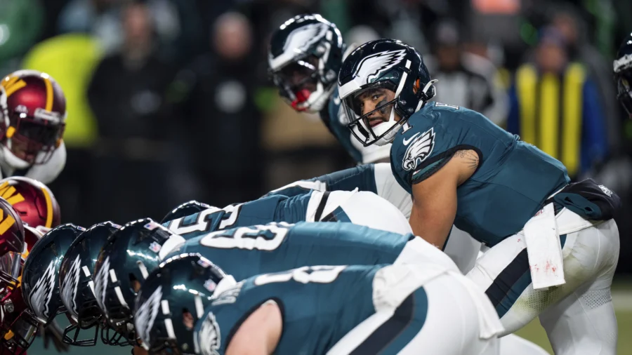 Trump Welcomes Philadelphia Eagles to the White House
