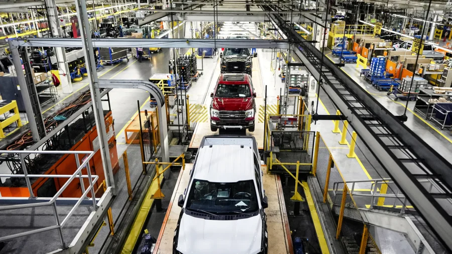 Bringing Manufacturing Back to US Not Enough: Expert
