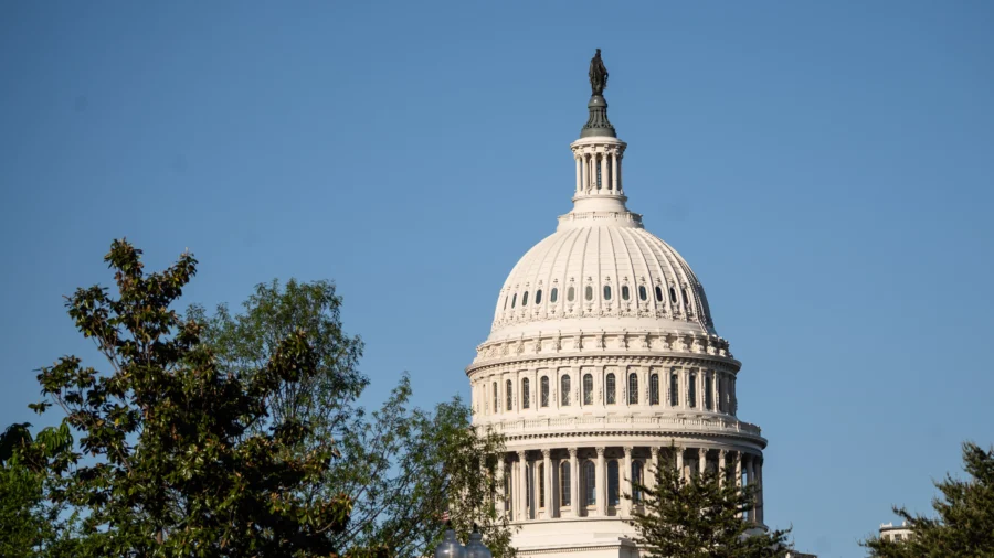 GOP Lawmakers Celebrate First Trade Deal With UK