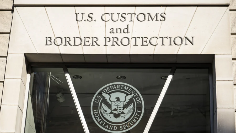 House Committee Reviews ICE Operations in Oversight Hearing