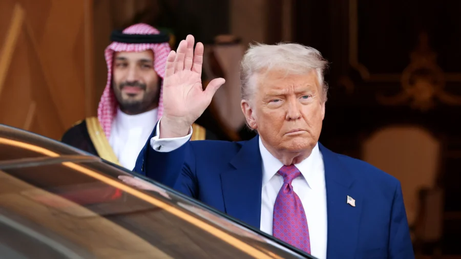 Trump Visits Abu Dhabi