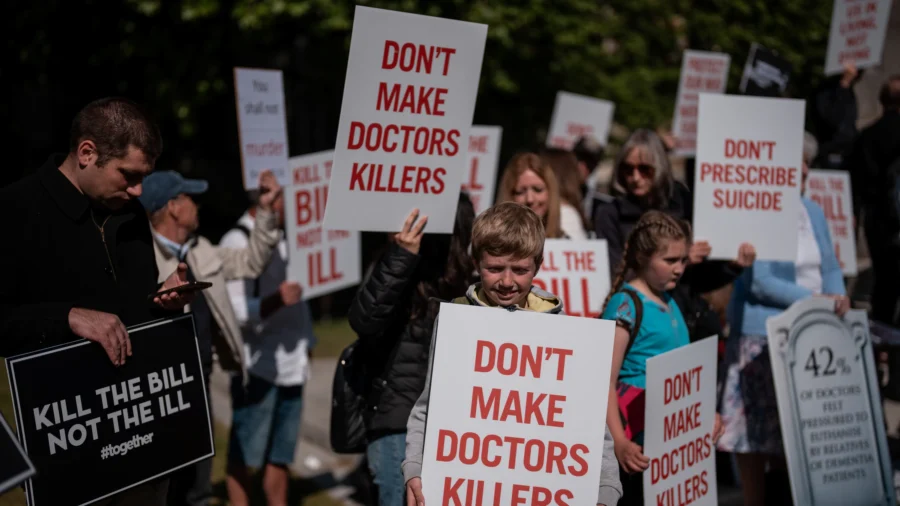 British Lawmakers Remain Divided on Assisted Suicide Bill