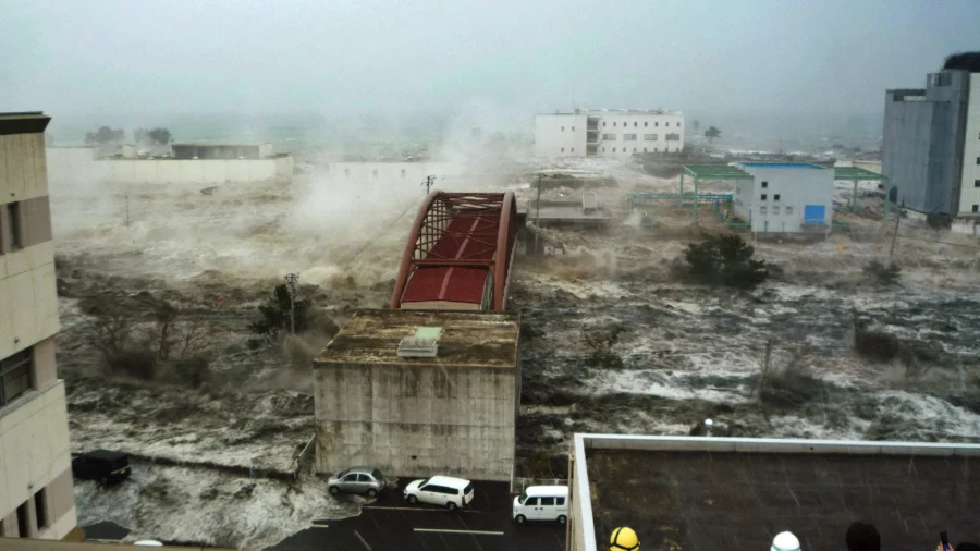 Earthquake Premonition Scares Away Chinese Tourists, Rattles Japanese Authorities