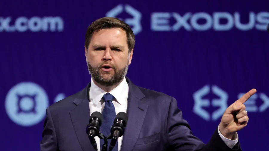 Vance Says Bitcoin Reserve a US Strategic Advantage Over China