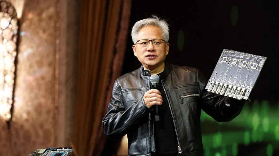 Nvdia CEO Receives Senate Warning Before 2nd China Trip