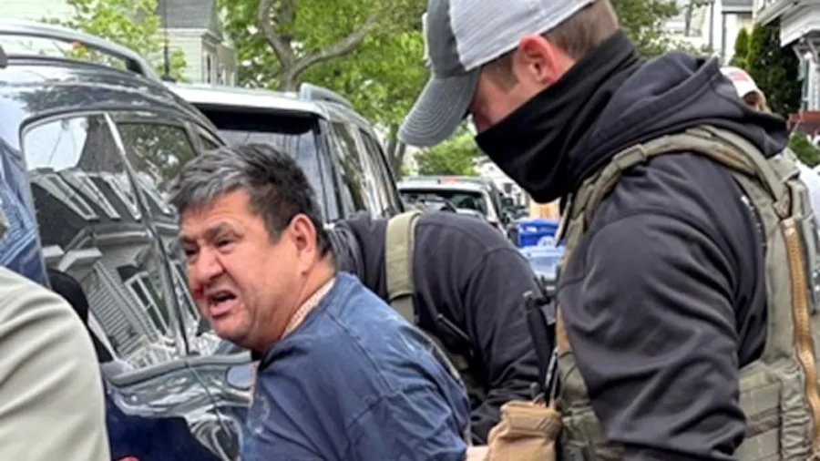 ICE Arrests Nearly 1,500 Illegal Immigrants During Monthlong Operation in Massachusetts