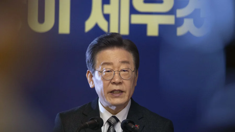 Lee Jae-myung Addresses South Koreans After Projected Election Victory