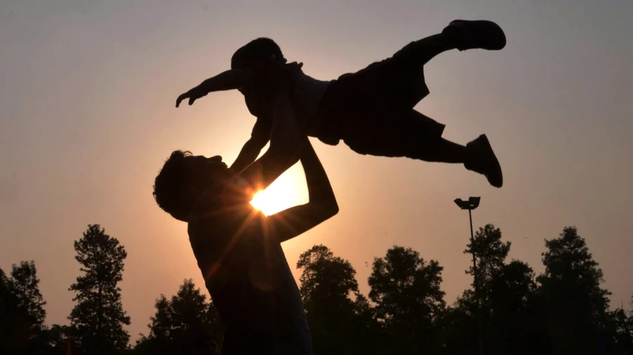 'Downriver: Memoir of a Warrior Poet' Is a 'Tribute to All Fathers Carrying Invisible Burdens': Author