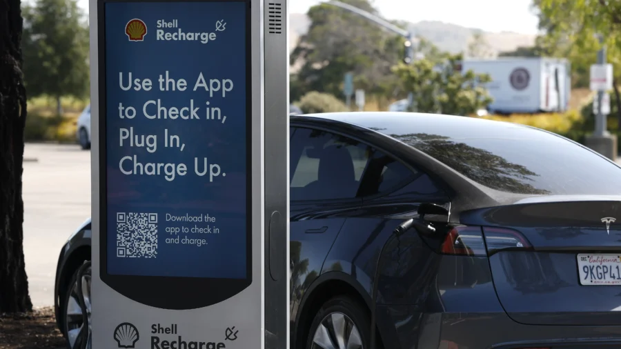 Trump Move to Nix California’s EV Rules Will Increase US Consumer Choice, Jobs: Auto Industry Expert