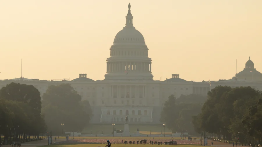 Republican and Democratic Lawmakers Show Support For Israel