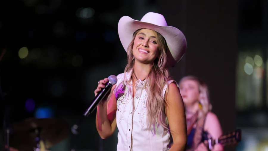 Lainey Wilson Exhibition to Launch in Nashville Next Month