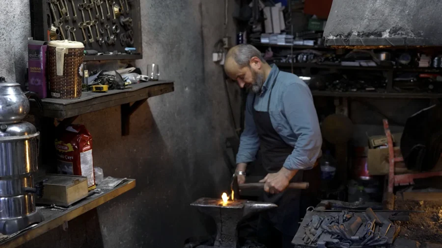 Locksmith Preserves Old Metal Craftsmanship in Turkey