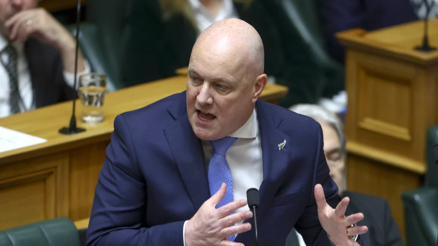 New Zealand Halts Cook Islands Funding Over China Deals
