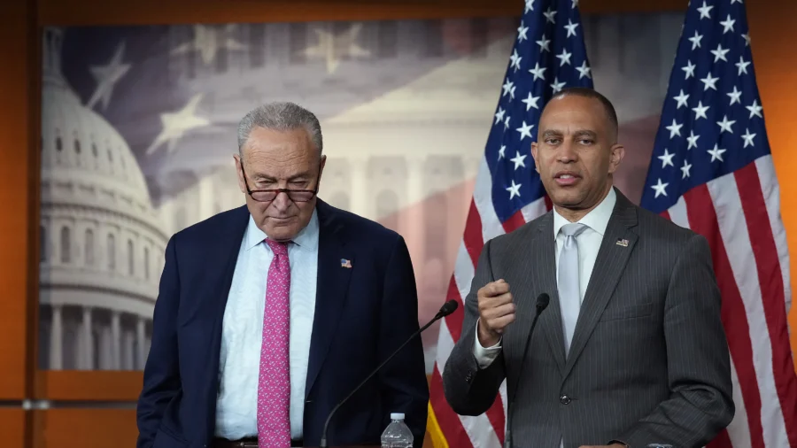 Democrats Move to Limit Trump’s War Powers as Iran Fires at US Bases