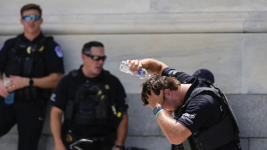 One More Sizzling Hot Day for the Eastern US Before Temperatures Plunge 30 Degrees