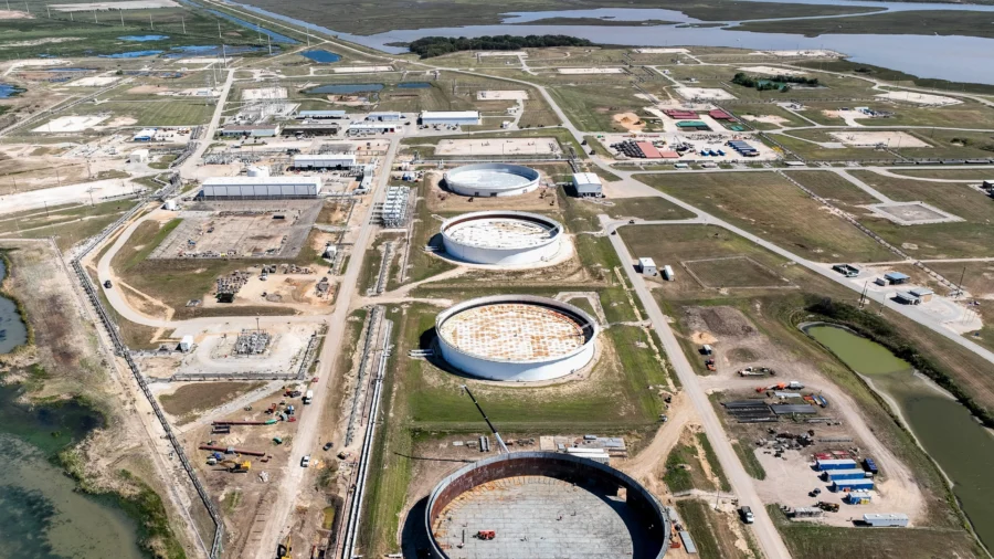 Filling US Strategic Petroleum Reserve Months Behind Schedule as Maintenance Work Prioritized