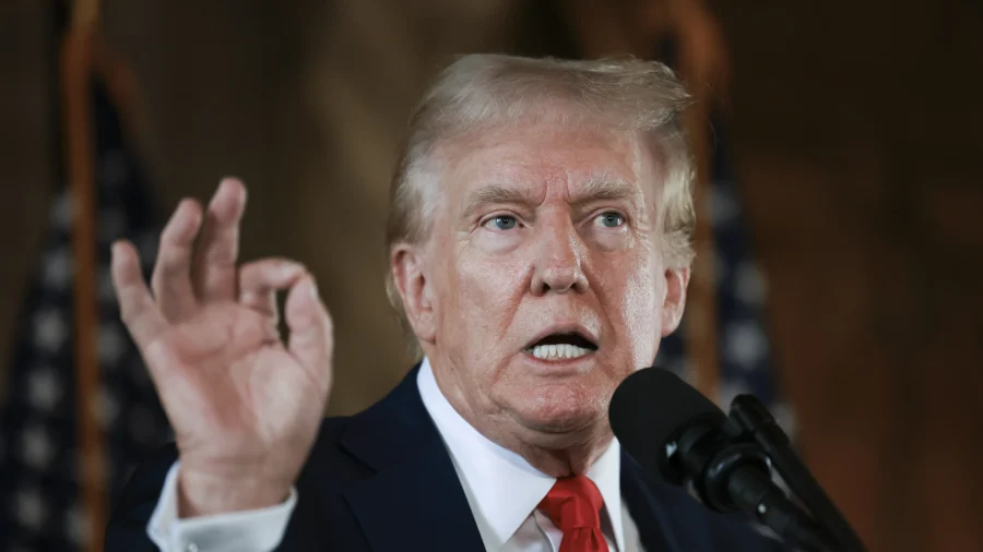 Trump Attends Roundtable Discussion in Ochopee, Florida