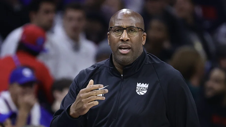 Report: Knicks Expected to Hire Mike Brown as Head Coach