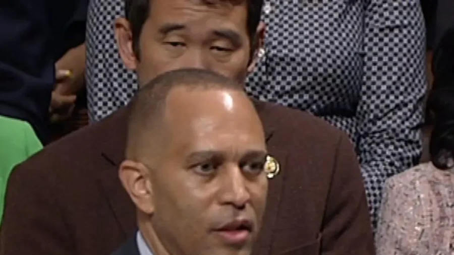 Jeffries Sets Record for Longest House Floor Speech