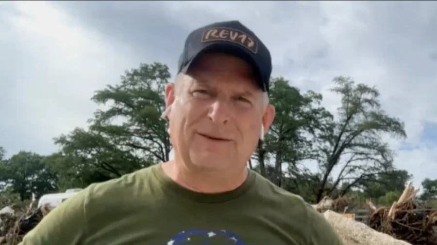 It's Sad and Inspiring at the Same Time: Filmmaker on Aftermath of Texas Floods