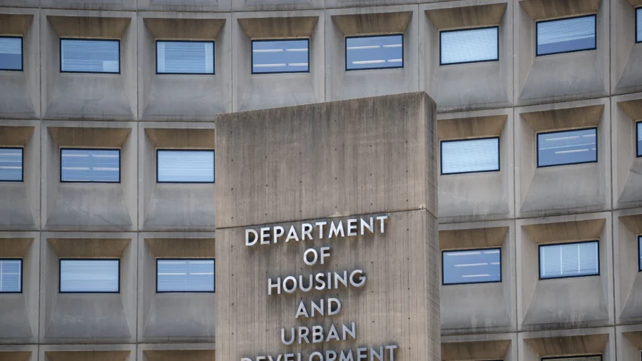 HUD Announces Foreclosure Pause in Kerr County, Texas