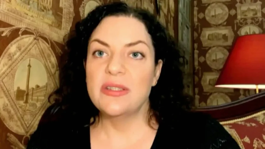 Ukrainian Psychologist Shares Her Journey of Fleeing War