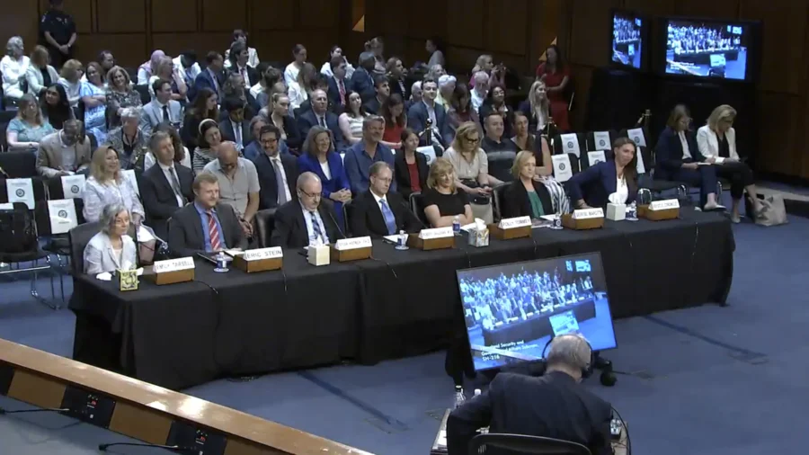 Vaccine Injured Testify at Senate Hearing