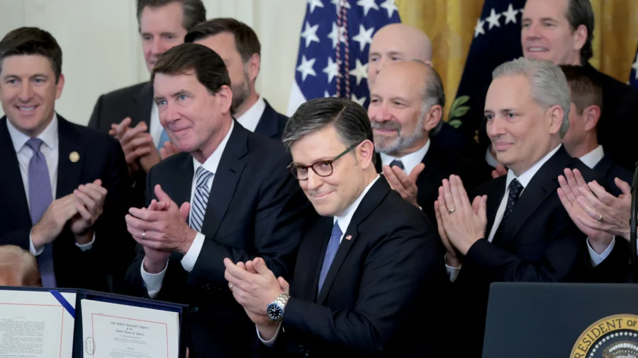 A Week of Bipartisan and Partisan Priorities for House GOP Leadership
