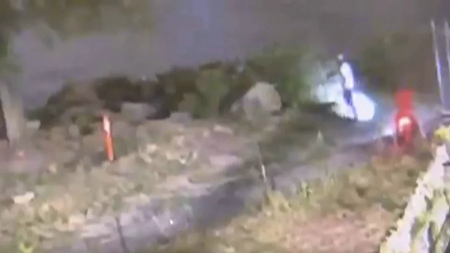 Border Patrol Officer Shot in the Face in Attempted Robbery, Police Say