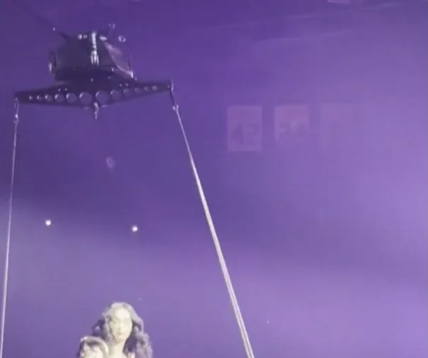 Katy Perry Suffers Midair Scare as Prop Malfunctions Above Audience Mid-Performance