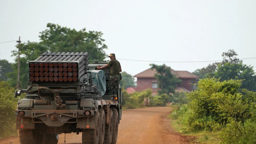 Thailand, Cambodia Seek End to Deadly Border Clashes After Trump’s Trade Ultimatum