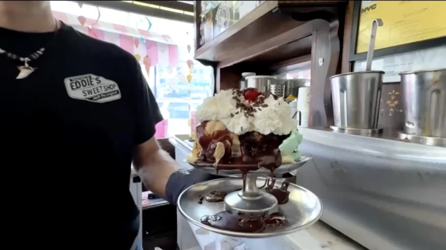 NYC's Oldest Ice Cream Shop Serves Up Tasty Relief From Heat