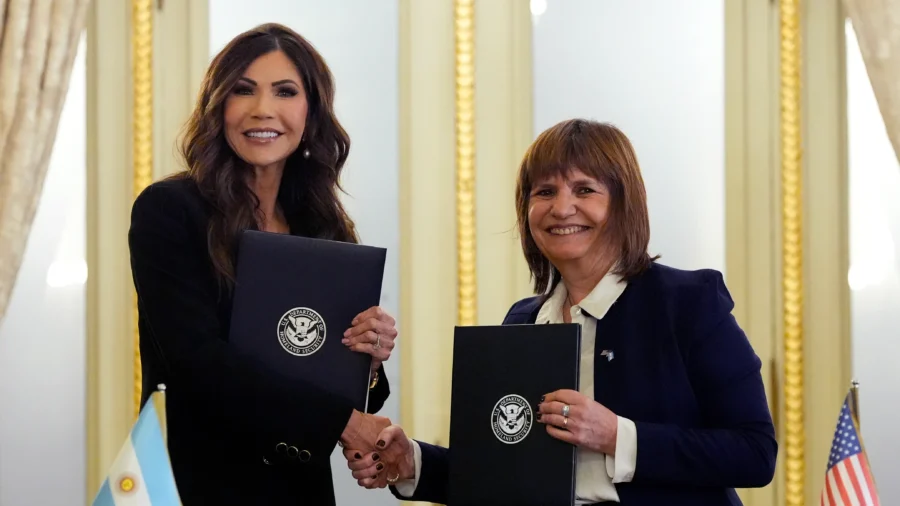US Moves to Lift Visa Restrictions for Argentina