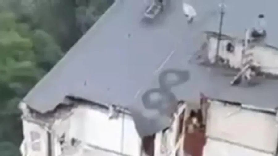 Video Shows Aftermath of Russian Aerial Attack on Kyiv