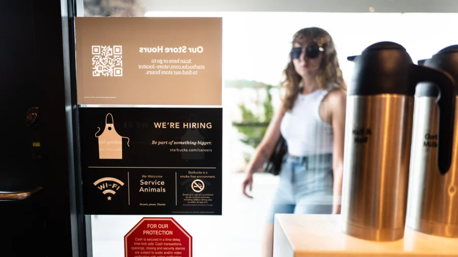 US Economy Adds 73,000 New Jobs in July, Fewer Than Market Estimates