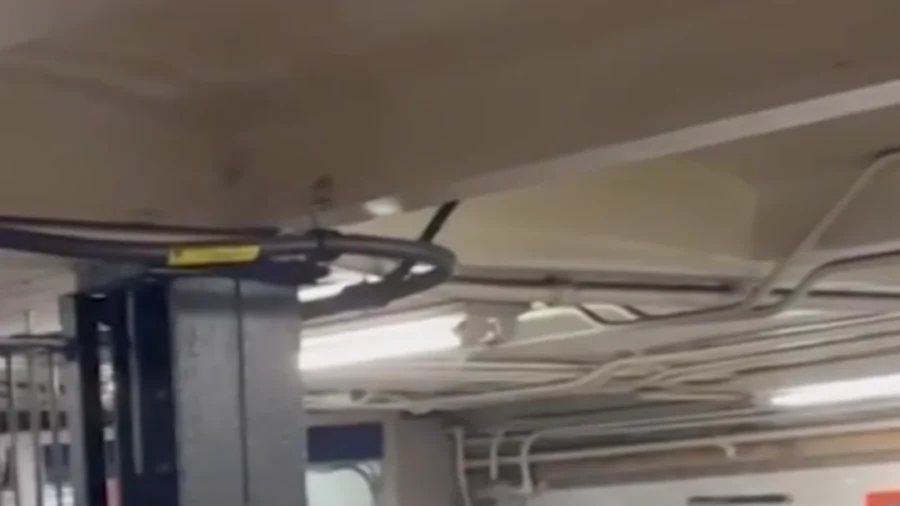 New York Floods Leave Passengers Trapped at Subway Station in Brooklyn