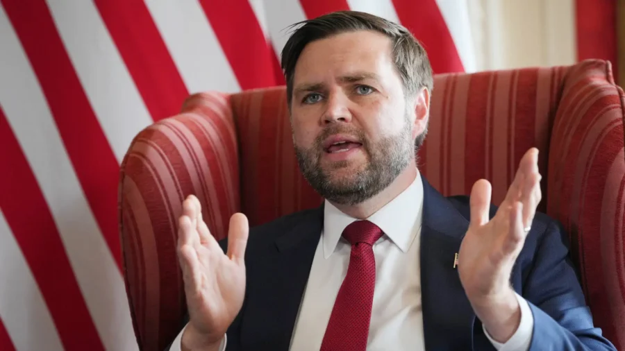 US Working to Schedule Talks Between Trump, Putin, Zelenskyy: Vance