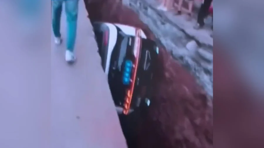 China's Robotaxi Incidents Spark Safety, Security Concerns