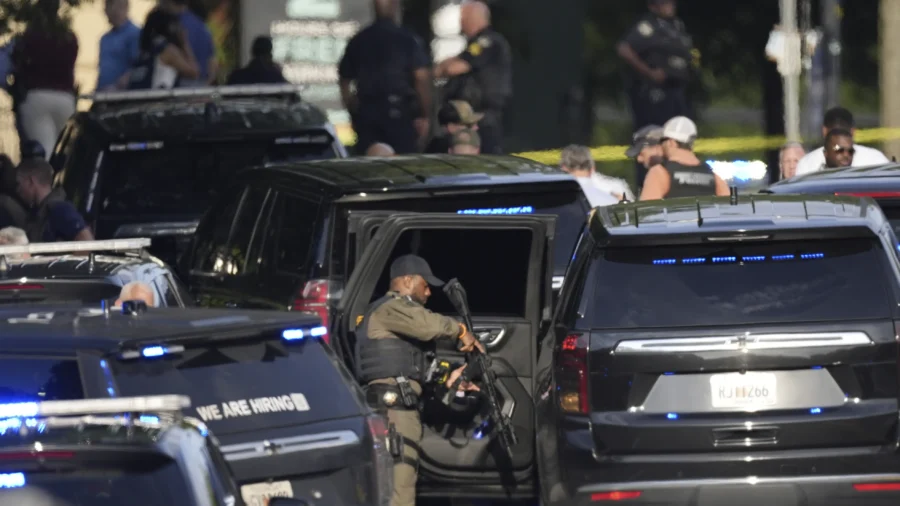 Suspects and Officer Dead in Shooting Near CDC and Emory University