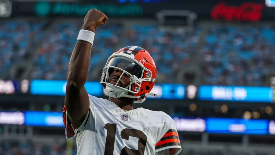 Shedeur Sanders Erases Doubts in Browns Debut