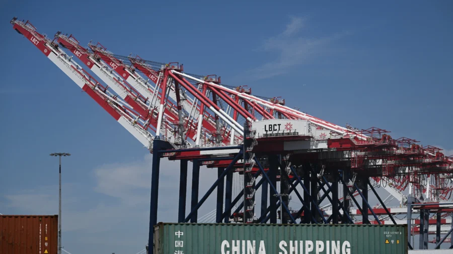 Trump Grants 90-Day Extension on China Tariff Deadline